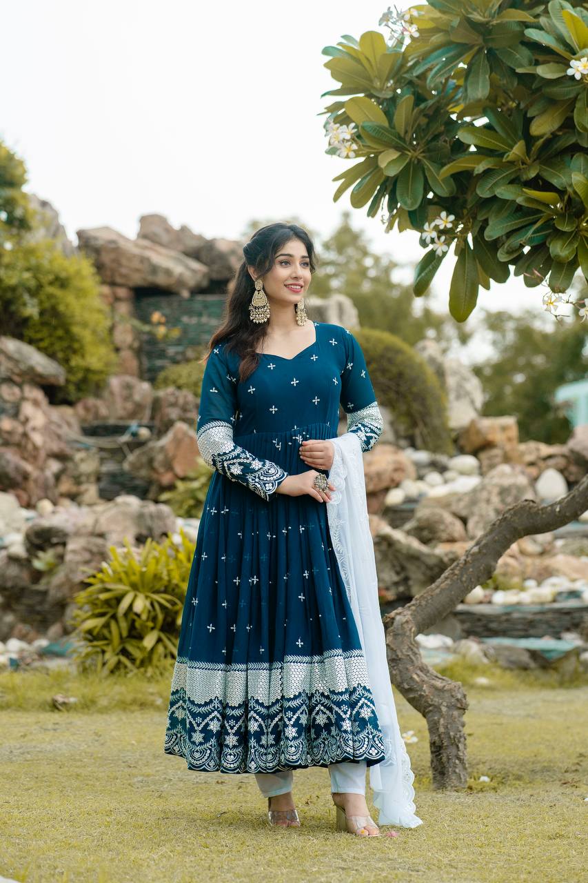 EMBROIDERY WORKED ANARKALI SUIT SET