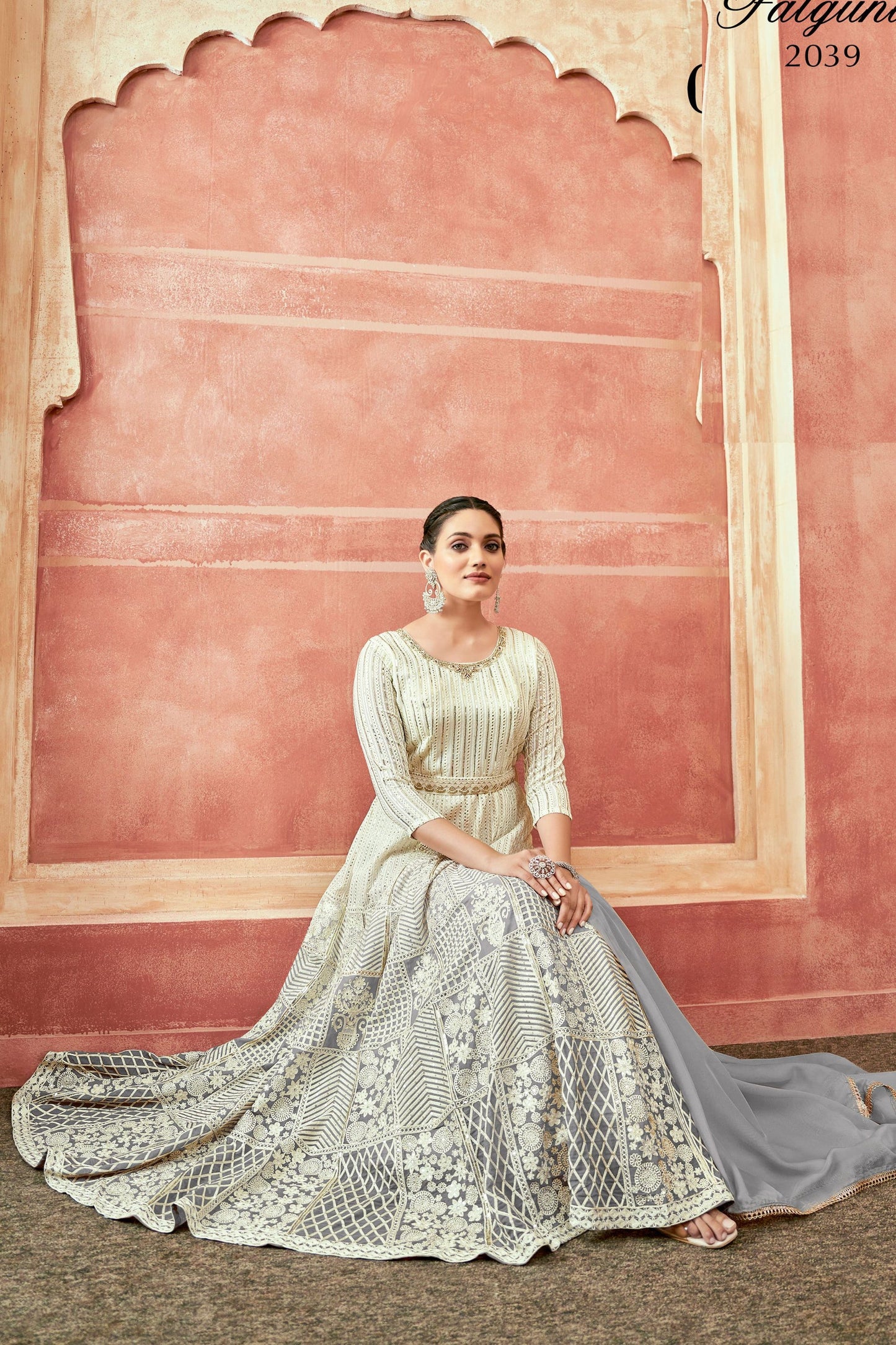 Gray Georgette Full Floor Dual Tone Length Anarkali Gown For  Festivals & Weddings - Thread Embroidery Work, Print Work